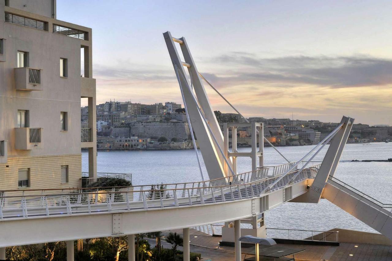 Spacious, Top Location Sliema Apartment ภายนอก รูปภาพ
